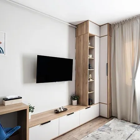 Apartment Poiana *